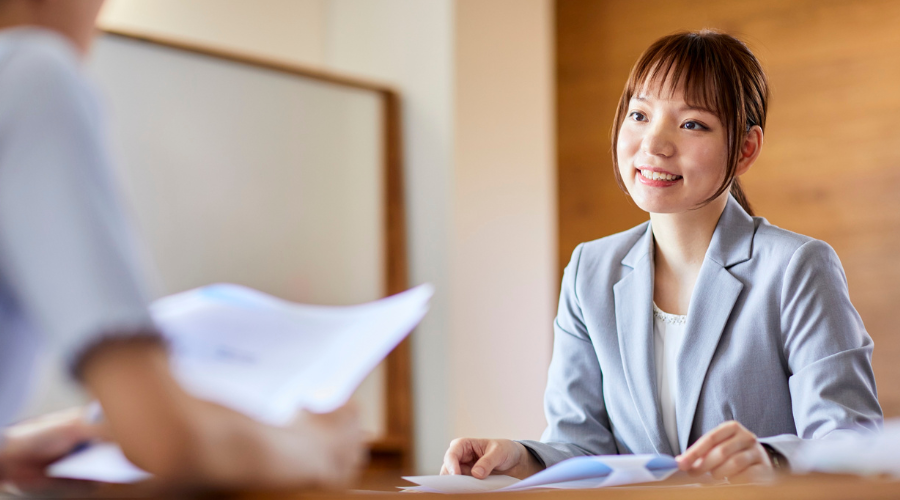 How Honest Should You Be About Your Current Job in an Interview?