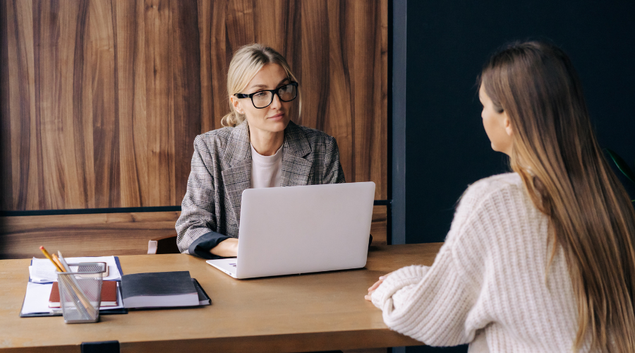 How to Answer "Tell Me About Yourself" in a Job Interview