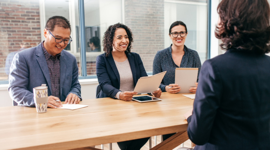 The Right Way to Answer Tell Me About Yourself and Impress Any Hiring Manager